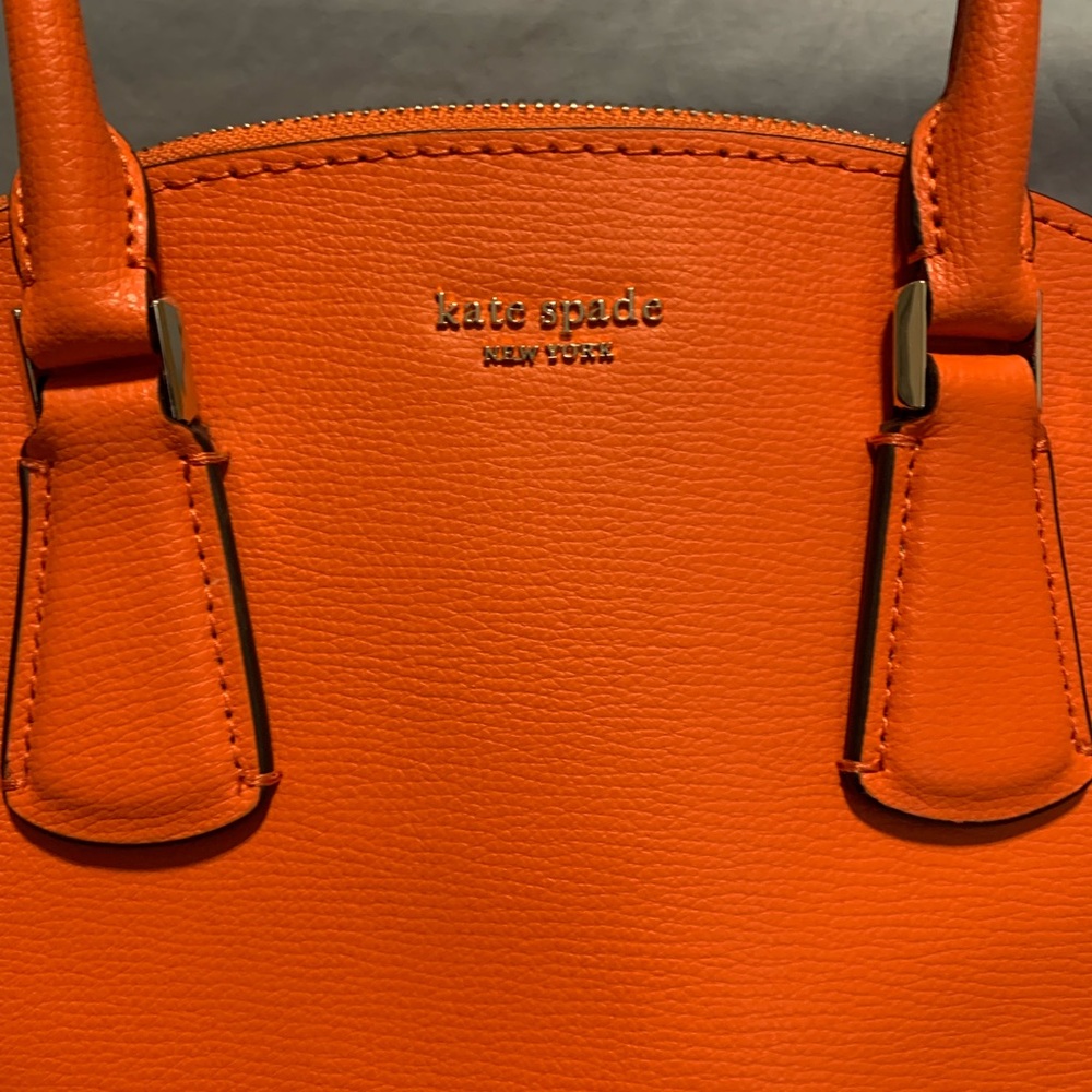 Kate Spade Large Dome Satchel Purse BRAND NEW!💎. Come with dust bag.